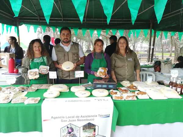 Feria de la Agricultura Familiar Campesina este viernes en Plaza de los Héroes de Pilar - .::Agencia IP::.