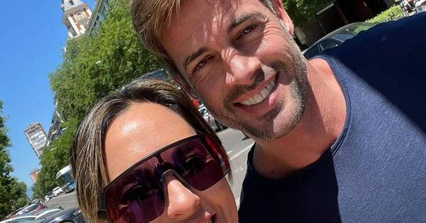 La Nación / Paraguaya se tomó una selfi con el galán William Levy