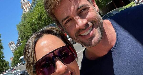 La Nación / Paraguaya se tomó una selfi con el galán William Levy