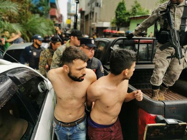 Los dos últimos asaltantes del edificio en CDE estaban escondidos en el tanque de agua y fueron detenidos | OnLivePy