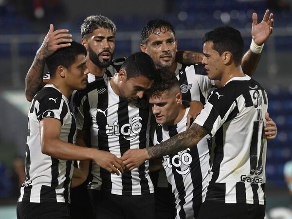 Athlético Paranaense, el adversario de Libertad en los octavos de final - Libertad - ABC Color