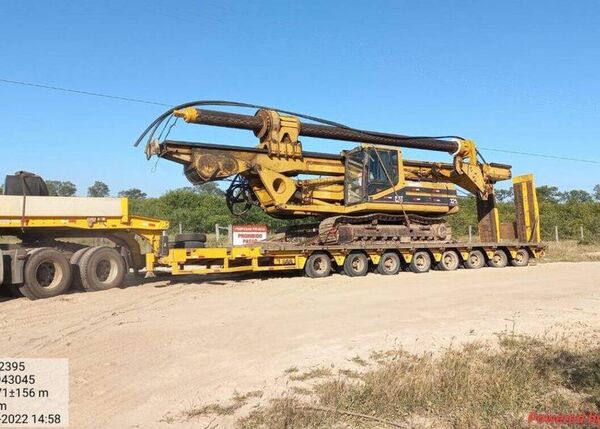 Llega la primera piloteadora para obra del costoso puente de la ruta Bioceánica - Nacionales - ABC Color