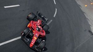 Charles Leclerc manda en casa
