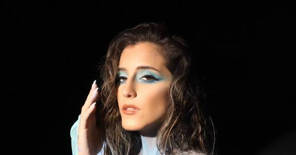 La Nación / ‘‘Sigo buscando’’, el nuevo trabajo de Ana Celina
