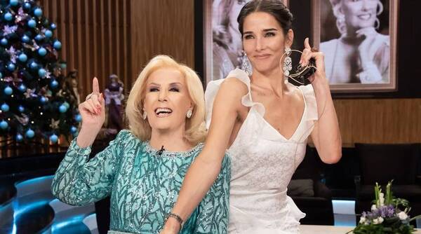 Crónica / A sus 95 años, a Mirtha Legrand no le hizo ni cosquillas el Covid