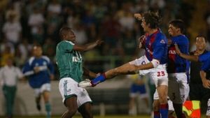 El pedido especial de Aquiles Báez para el partido ante Palmeiras