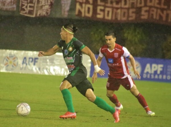 Sin emociones en el arranque de la fecha 10 - APF