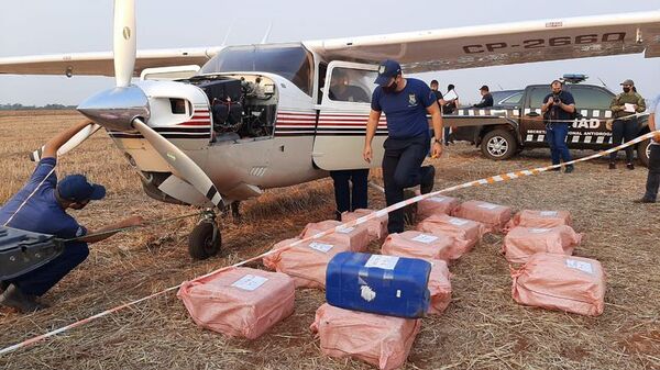 Senado tiene dos proyectos de derribo de narcoaviones - Política - ABC Color