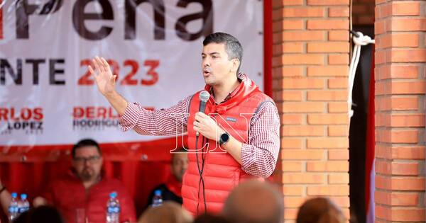 La Nación / Santiago Peña en Caaguazú: Hugo Velázquez “tiene los peores vicios de la política”