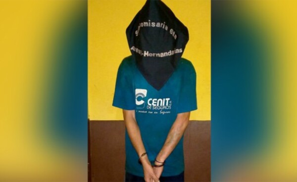 Vecinos redujeron a un presunto robamotos en Hernandarias