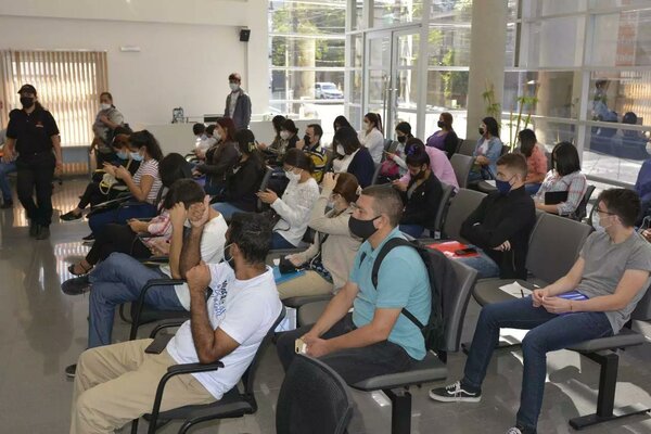 Diario HOY | Servicio público de empleo asistió a más de 34.000 personas en lo que va del año