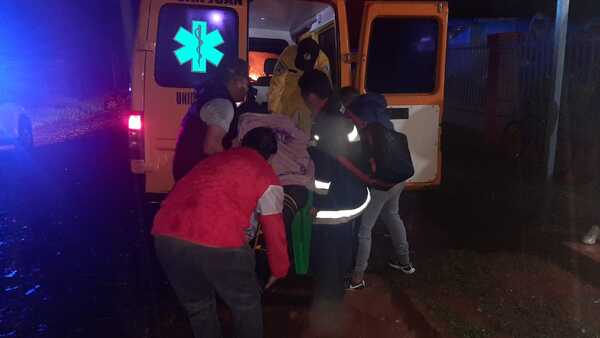 MOTOCICLETA IMPACTÓ CONTRA UNA MUJER EN SAN JUAN DEL PNÁ.