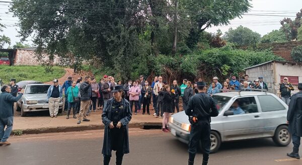 Ciudadanos de Reducto, San Lorenzo, claman por un bus digno para movilizarse - Megacadena — Últimas Noticias de Paraguay