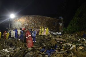 Las lluvias en nordeste de Brasil dejan ya 44 muertos y 56 desaparecidos - Mundo - ABC Color