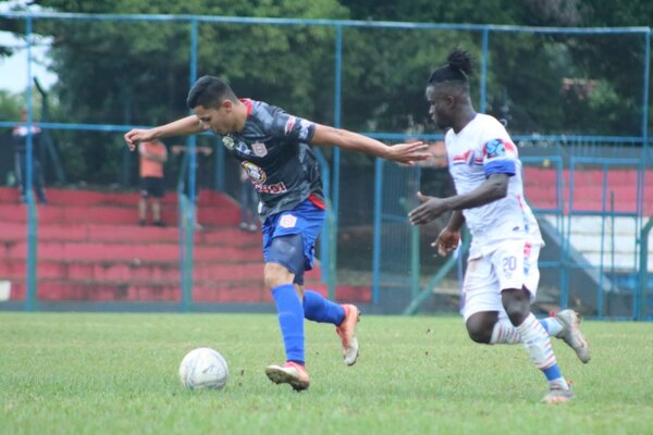 Versus / San Lorenzo se frena ante Iteño y deja a Trinidense solo en la punta - PARAGUAYPE.COM