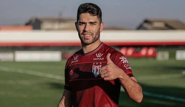 Crónica / Montenegro: "Estoy en deuda con el Olimpia y conmigo mismo"