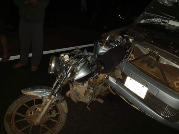 Embarazada y su pareja fallecen en accidente de tránsito