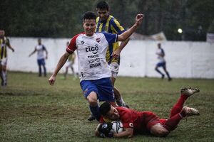 Empate y liderato del “Tricolor” en la Primera B - Fútbol - ABC Color