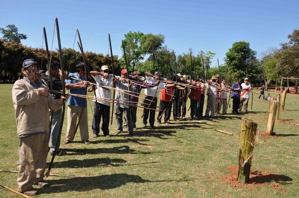Diario HOY | Los Aché expulsarán a campesinos y hablan de un derramamiento de sangre