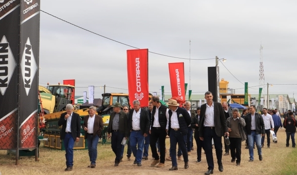 Cien empresas participaron de la Expo Pioneros del Chaco