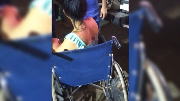 Chupó con su prima, discutieron por celos y ella le clavó en la espalda
