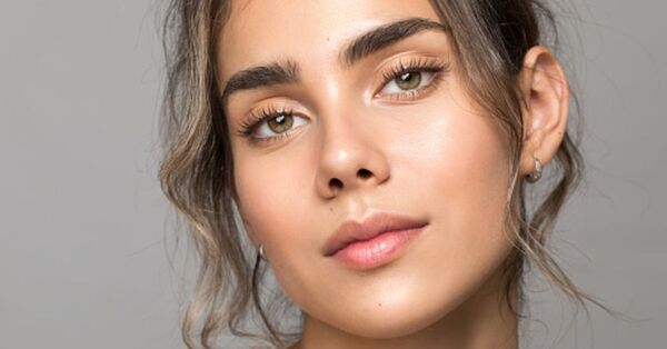 Recuperá tus cejas pobladas con estos aceites naturales