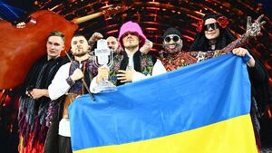 Diario HOY | Grupo ucraniano que ganó Eurovisión vende su trofeo y dona 900.000 dólares al ejército