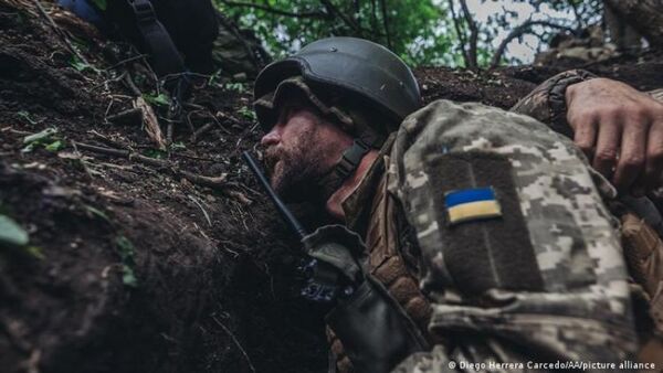 Ucrania acusa a Rusia de matar a periodista francés en Lugansk