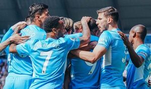 El campeón de la Premier League que reforzaría al rival copero de Libertad