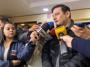Patrón Papers: fiscal Osmar Legal dijo que lo publicado en medios “presenta divergencias” documentos que posee Fiscalía sobre HC, según Buzarquis - A La Gran 7-30 - ABC Color