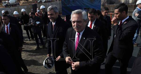 La Nación / “Hay mucho por hacer”, sostiene presidente de Argentina en su primera visita oficial a Paraguay