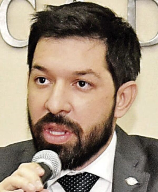 Patrón Papers: “Hay disparidades entre lo que se filtró y lo que Seprelad envió al Ministerio Público”, dice fiscal Osmar Legal - Notas - ABC Color