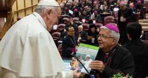 La Nación / “Fue una sorpresa para mí”, dijo el monseñor Martínez sobre su nombramiento como cardenal