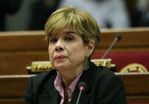 Senadora lamenta que se pida aumento a Fiscales en lugar de seguridad | 1000 Noticias