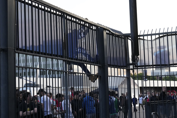 Diario HOY | UEFA encarga un estudio independiente sobre los incidentes en París