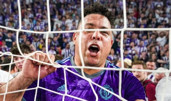 Pelé felicita a Ronaldo por el ascenso del Real Valladolid - El Independiente