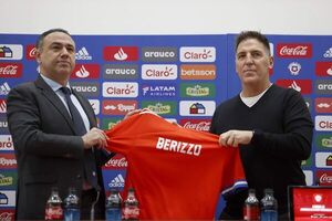 Berizzo pide esfuerzo y compromiso en Chile al llegar al banquillo de la Roja - Fútbol Internacional - ABC Color
