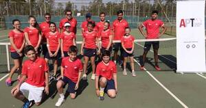 La Nación / Cartes es patrocinador de un programa de entrenamiento juvenil de tenis, aclara Pecci