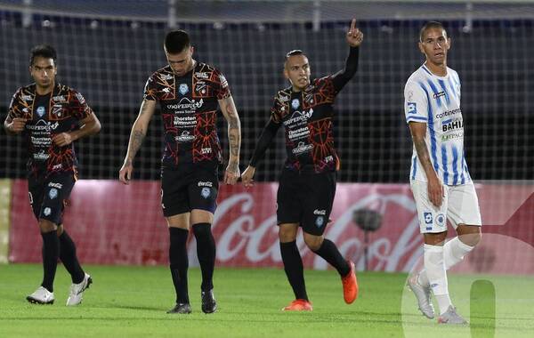 Crónica / Guaireña desinfló totalmente el Globo Itagueño: 4-0