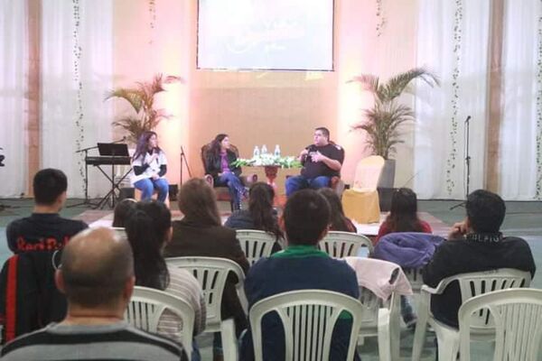 Realizan charla sobre la depresión en jóvenes en Pilar - Nacionales - ABC Color