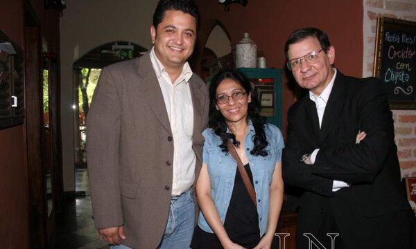 Te invitamos al lanzamiento del libro de Mabel Pedrozo: ¡Veladas teatrales en jopara!