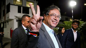 Los analistas reaccionan con cautela tras la elección en Colombia - .::Agencia IP::.