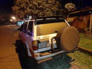 Diario HOY | Hallan camioneta utilizada por pareja que tiene a niñas alemanas