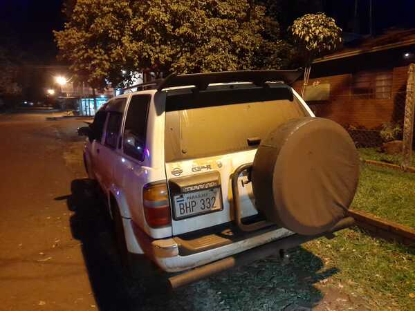 Diario HOY | Hallan camioneta utilizada por pareja que tiene a niñas alemanas