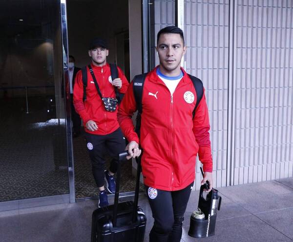 Crónica / En medio del miedo al covid la Albirroja se instaló en Sapporo