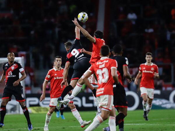 Atención Olimpia: Goianiense empató con gol de un ex Cerro Porteño - Olimpia - ABC Color
