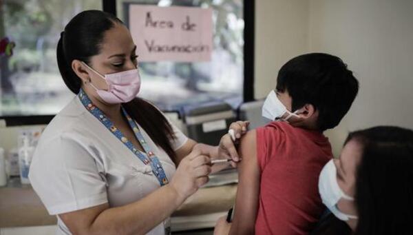 Salud sigue vacunación contra el covid y la influenza | OnLivePy