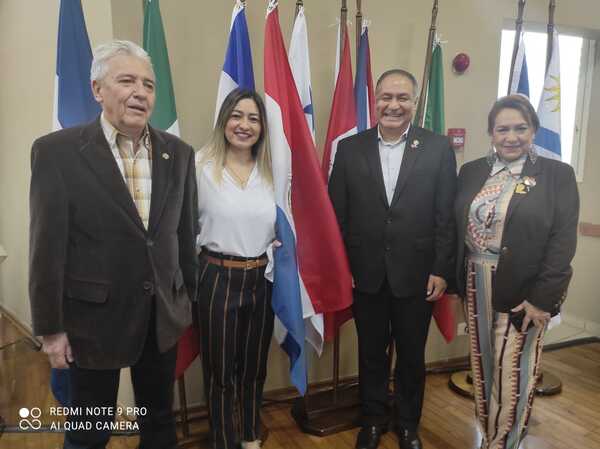 Delegación de magistrados expone la necesidad de contar con una ley de Carrera Judicial en Asamblea de la FLAM - PDS RADIO