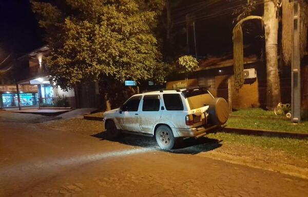 Hallan camioneta que pertenecería a pareja que tiene a niñas alemanas desaparecidas