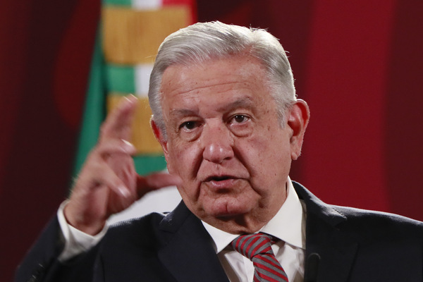La OMS premia al presidente de México por su lucha contra el tabaco - MarketData
